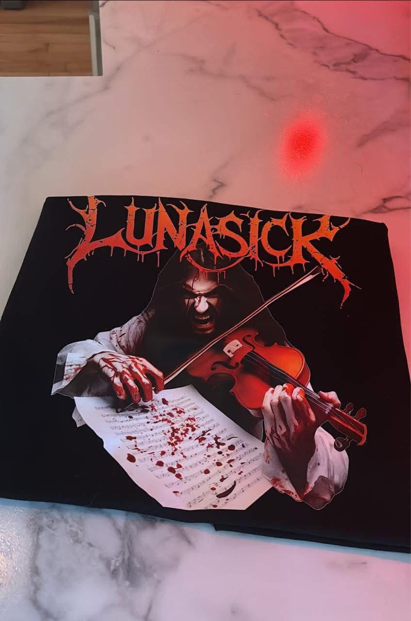 Lunasick t-shirt